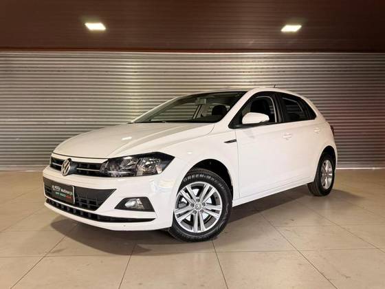 VOLKSWAGEN POLO 1.0 200 TSI COMFORTLINE AUTOMÁTICO VOLKSWAGEN POLO 1.0 200 TSI COMFORTLINE AUTOMÁTICO